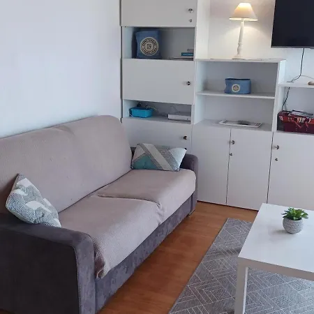 Appartement T3 Avec Piscine, Proche - Port Des Minimes, - Fr-1-551-69 *