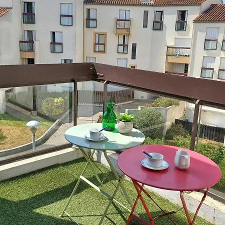 T3 Avec Piscine, Proche - Port Des Minimes, - Fr-1-551-69 Appartement *